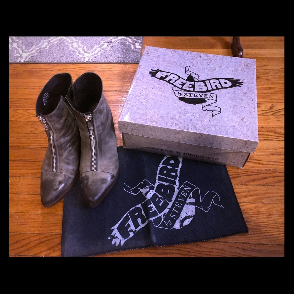 Freebird by Steven Claire Boots Size 12